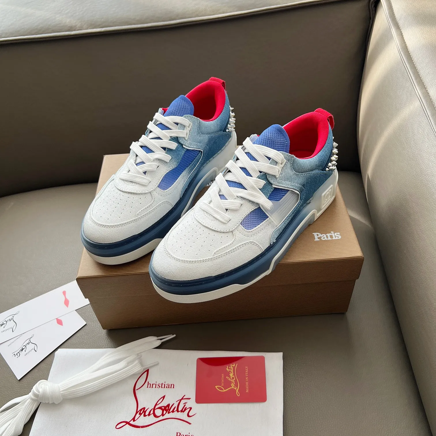 Men's clothing and shoes 💰700! 🌹🌹🌹̋Wang Junkai Yang Mi Xu Kai Zhang Jingyi Ding Chengxin Chen Muchi Wang Ziyi Same style Christian Louboutin 2024 [New product] ASTROLOUBI unisex thick-soled sports shoes red-soled shoes are a perfect fusion of fashion and sports. The fabric is made of imported high-quality washed denim, and the surface is computer printed, and the back is decorated with classic rivets. The interior is blended with a knitted tongue for added durability, breathability and quick-drying comfort. The outsole is made of a combination of EVA foam and imported rubber, and the colorful CL iconic letters on the side of the outsole show the brand's unique style. It is a ceiling-level comfortable skate shoe! ! ! Multiple colors available, women’s sizes 35--40, men’s sizes 39--44 (45 customized)